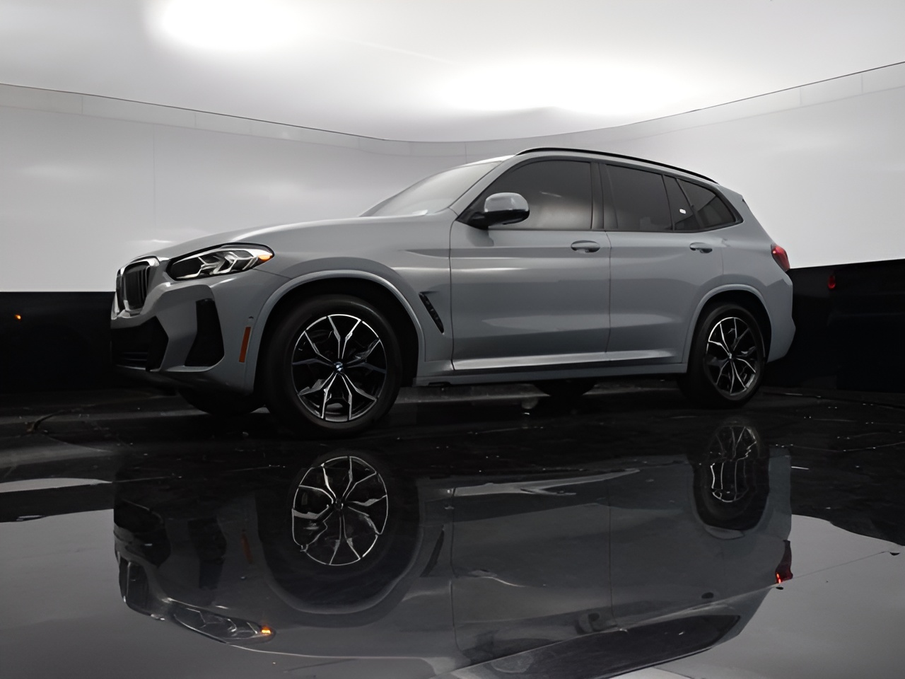 Vehicle image 45 of 74
