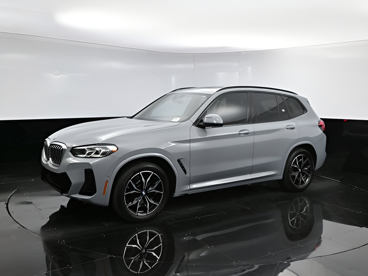 Vehicle image 44 of 74