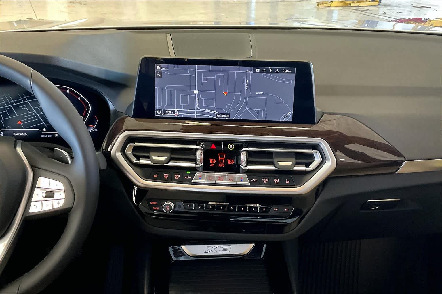Vehicle image 6 of 19