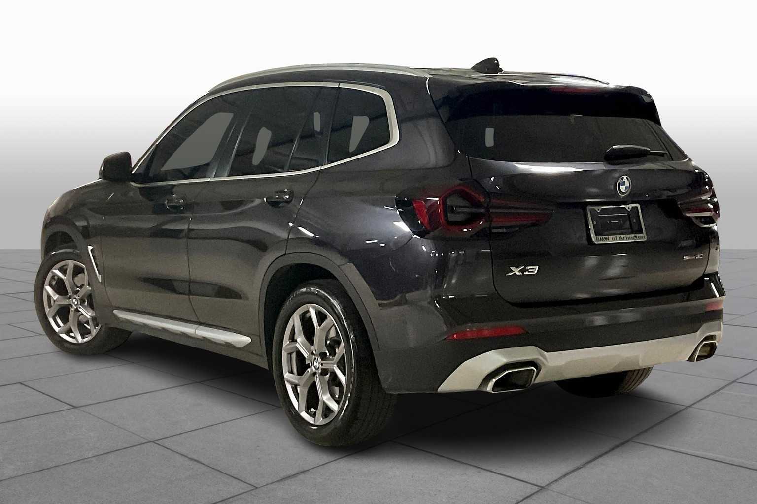 Vehicle image 6 of 35