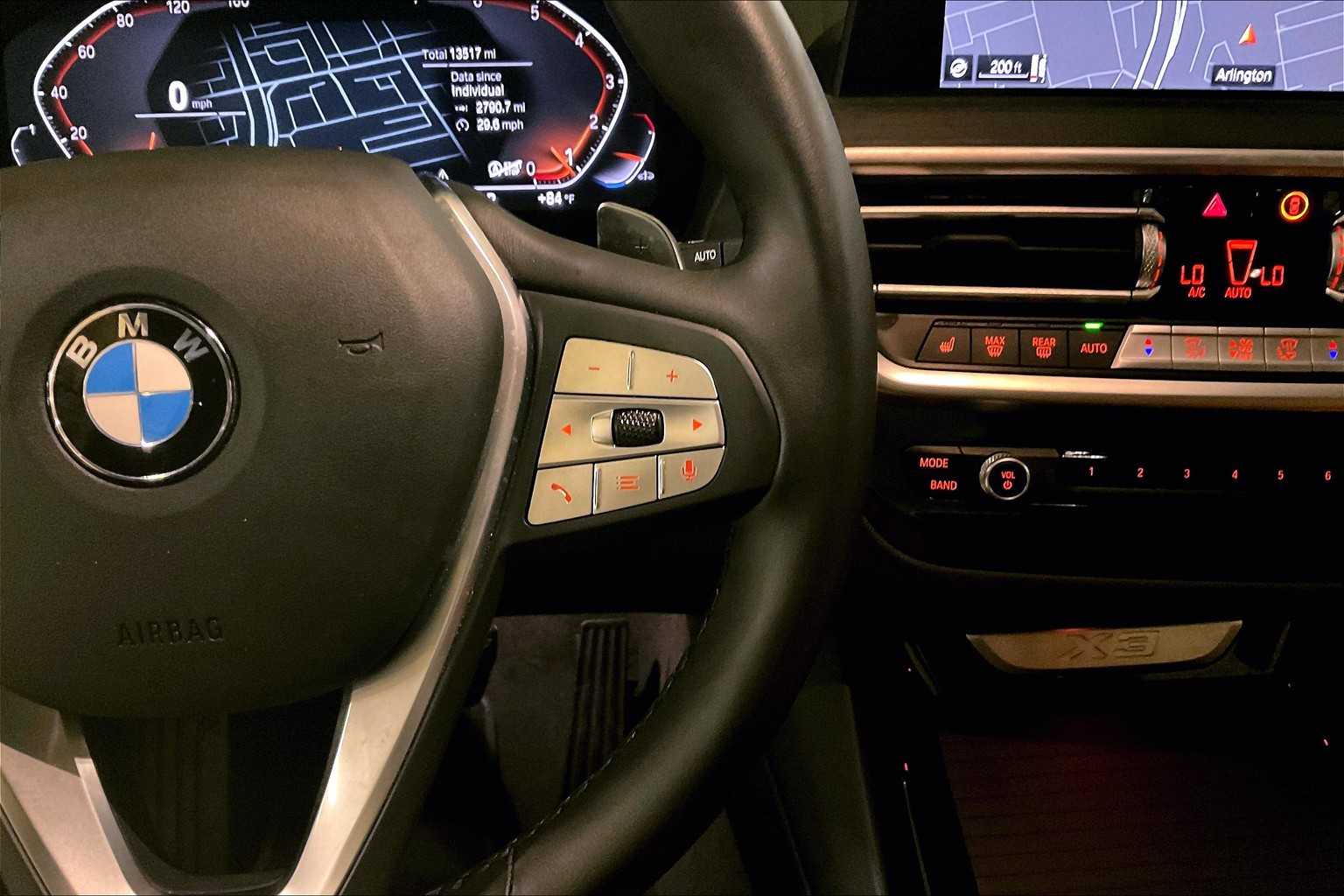 Vehicle image 19 of 35