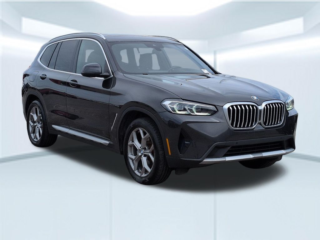 2024 BMW X3 xDrive30i Image 1 of 29