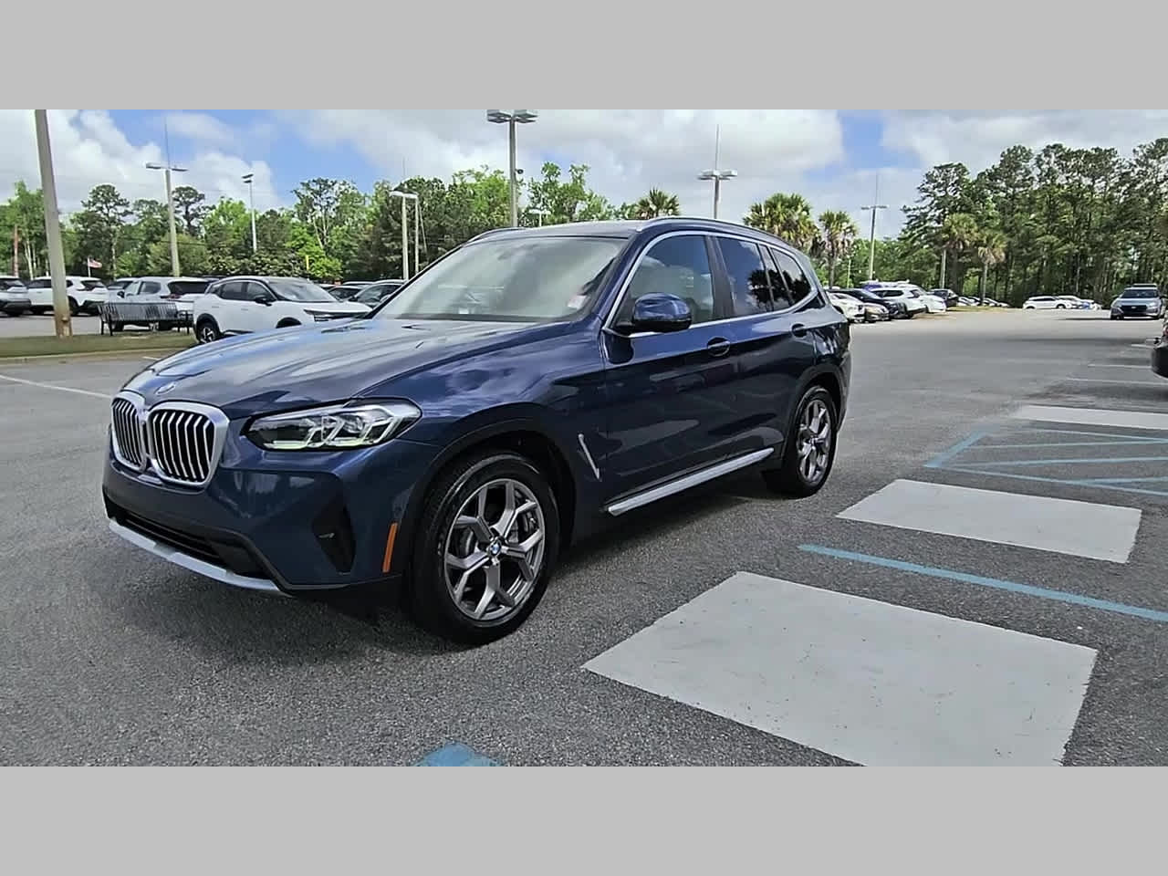 2024 BMW X3 xDrive30i Image 1 of 38
