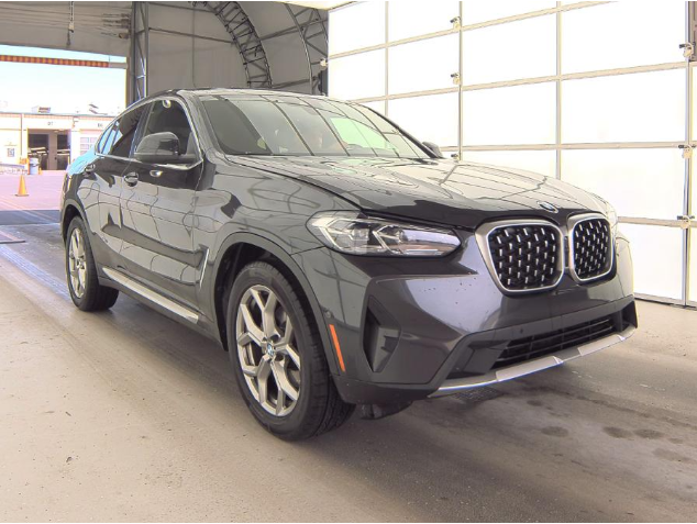 Vehicle image 2 of 22