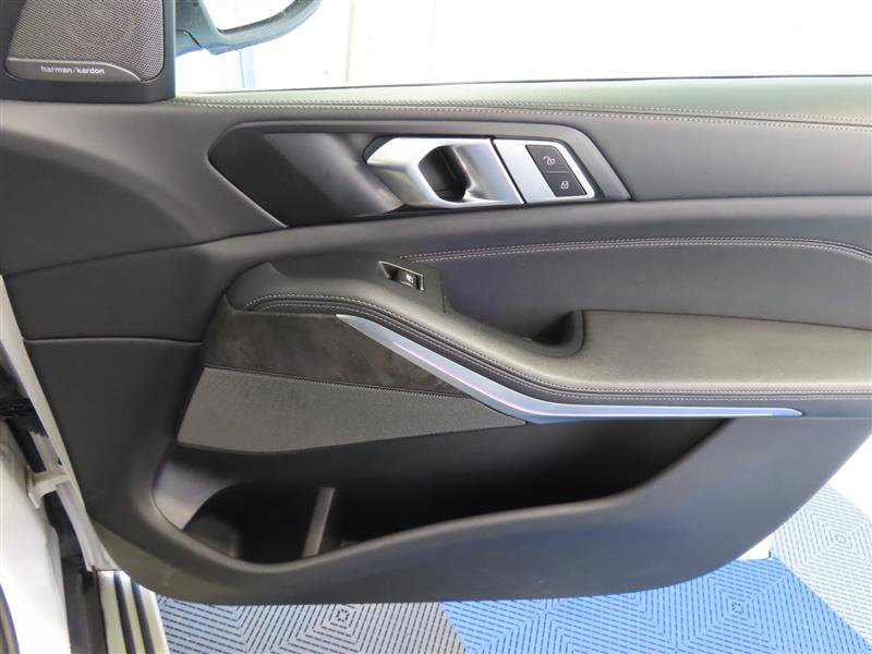 2024 BMW X5 sDrive40i Image 26 of 40