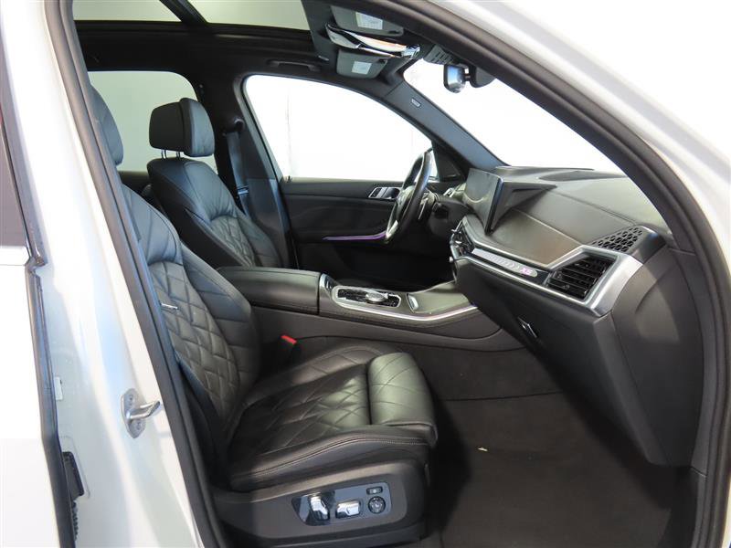 2024 BMW X5 sDrive40i Image 15 of 40