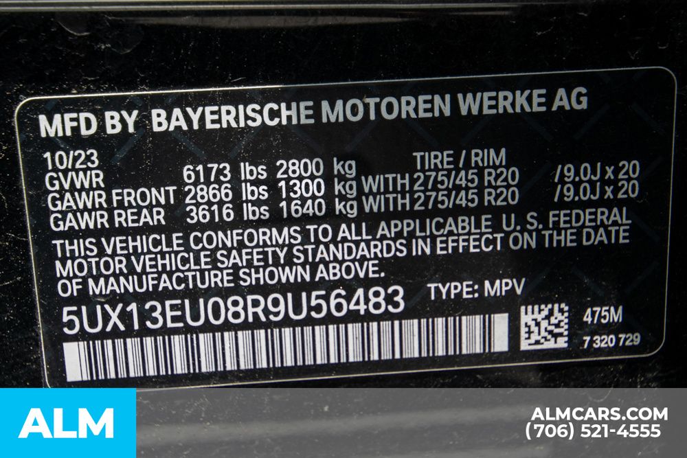 Vehicle image 31 of 64