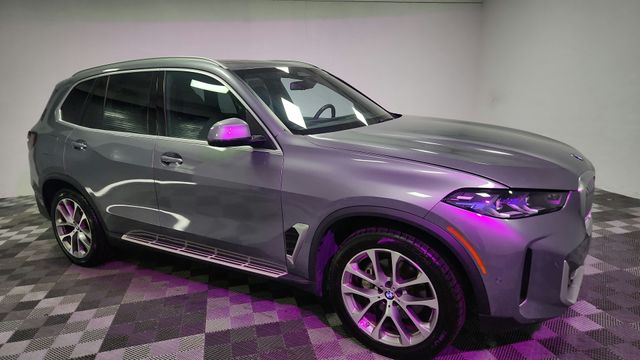 2024 BMW X5 sDrive40i Image 5 of 26