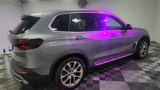 2024 BMW X5 sDrive40i Image 14 of 52