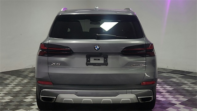 2024 BMW X5 sDrive40i Image 16 of 52