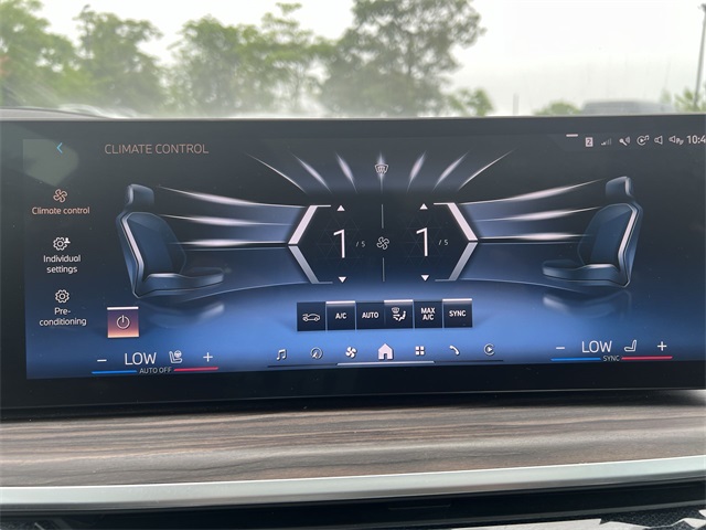 Vehicle image 20 of 26