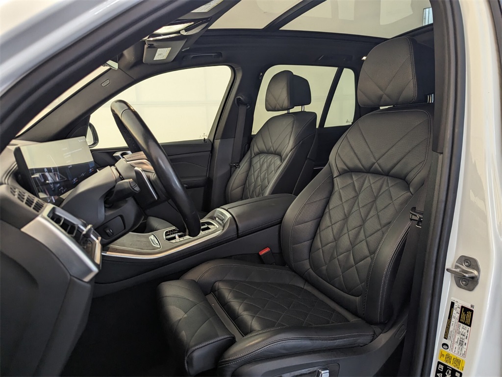 2024 BMW X5 xDrive40i Image 11 of 33