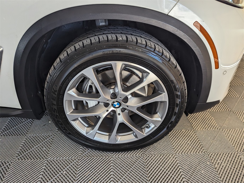 2024 BMW X5 xDrive40i Image 7 of 33