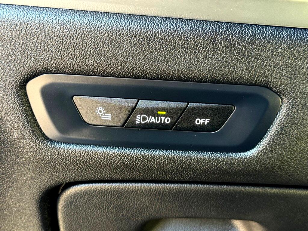 Vehicle image 42 of 56