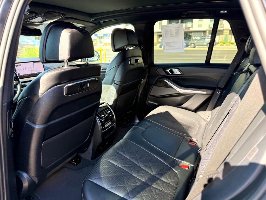 Vehicle image 16 of 56