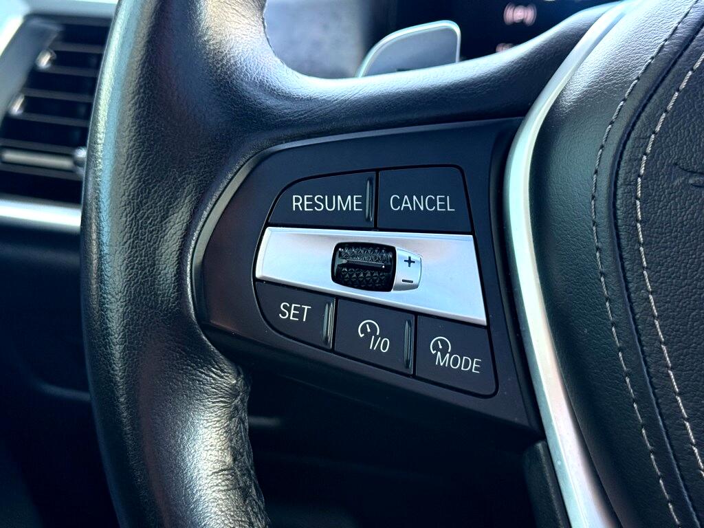 Vehicle image 41 of 56