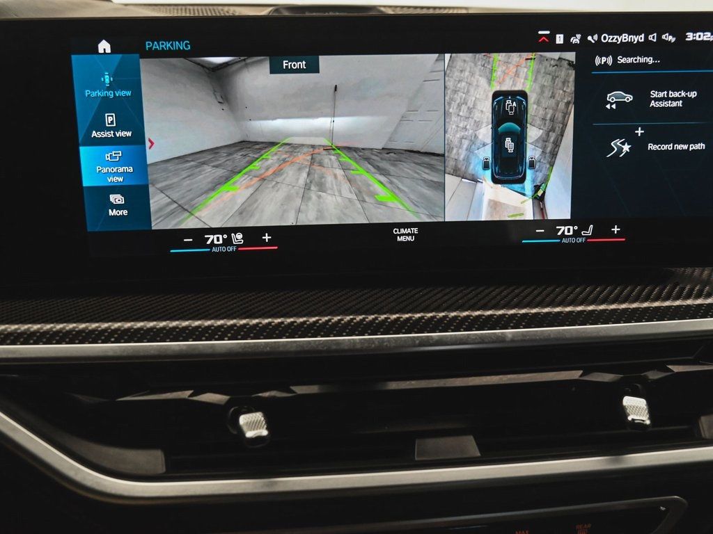 Vehicle image 21 of 47