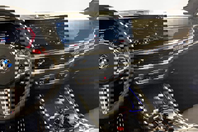 Vehicle image 16 of 34