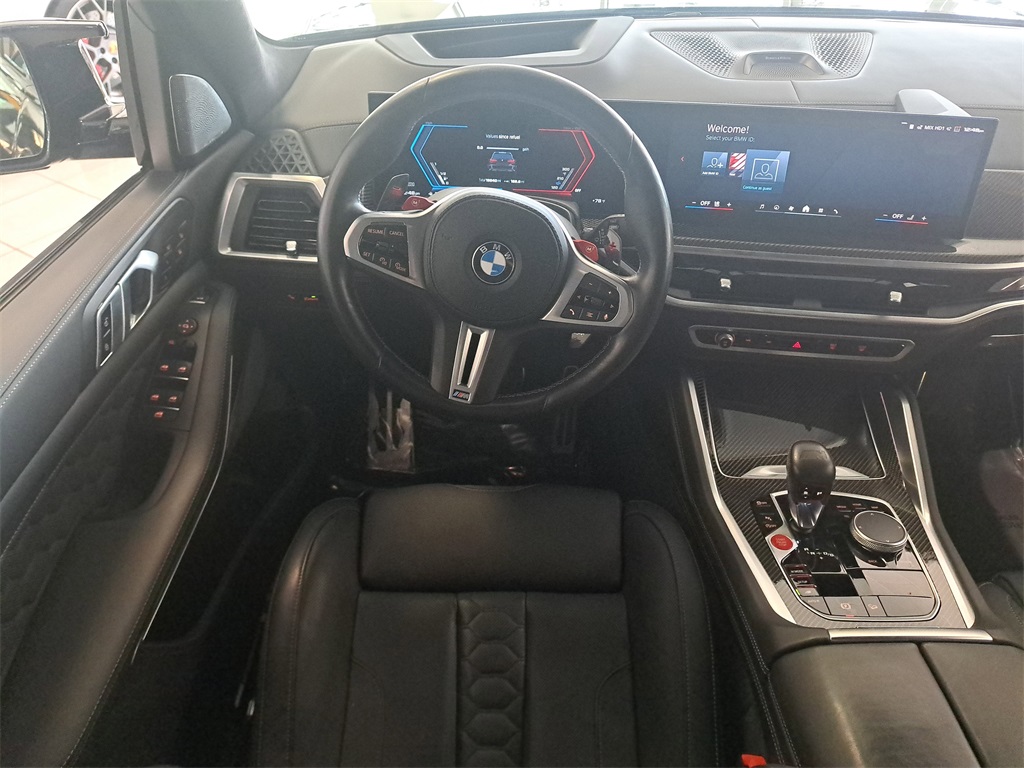 Vehicle image 12 of 34