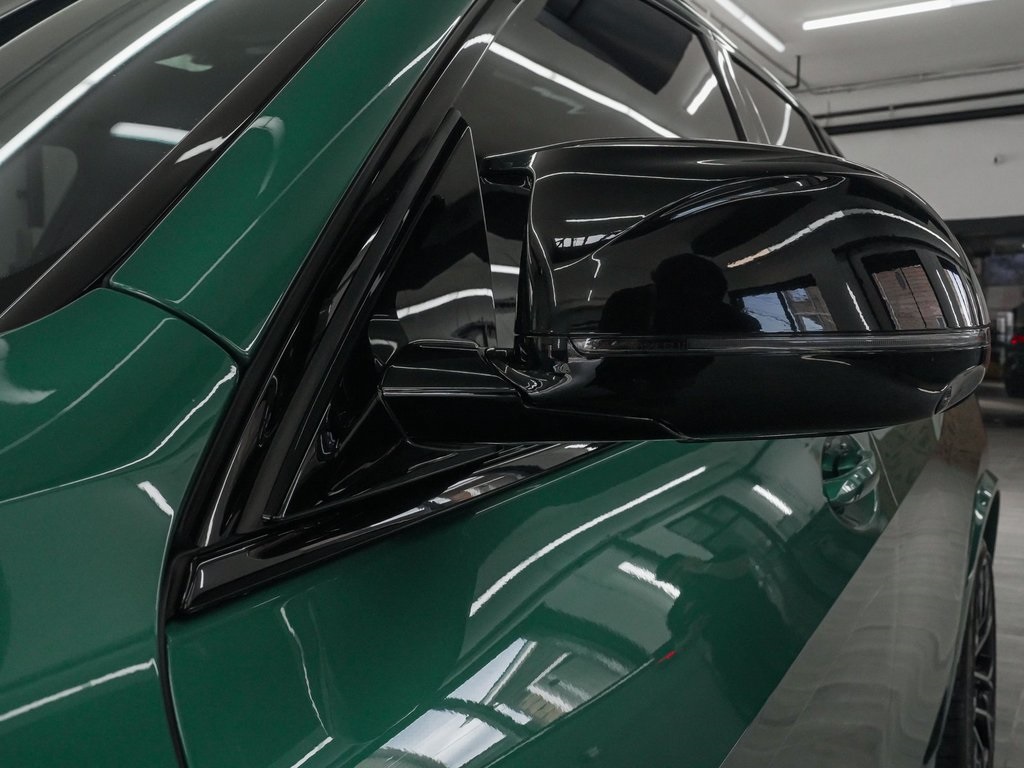 Vehicle image 36 of 39