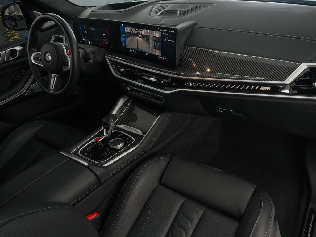 Vehicle image 18 of 39