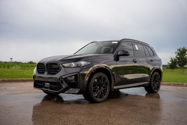 2024 BMW X5 M Competition Image 1 of 33