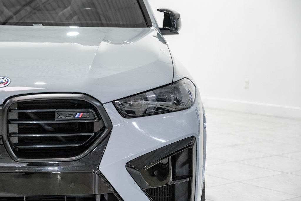 Vehicle image 49 of 62