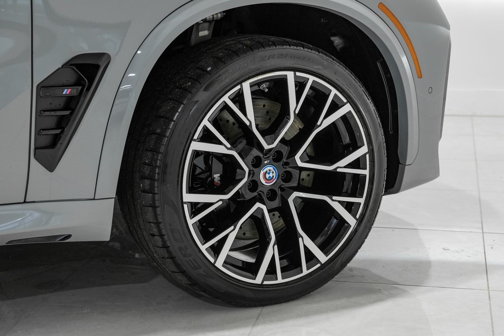 Vehicle image 59 of 62