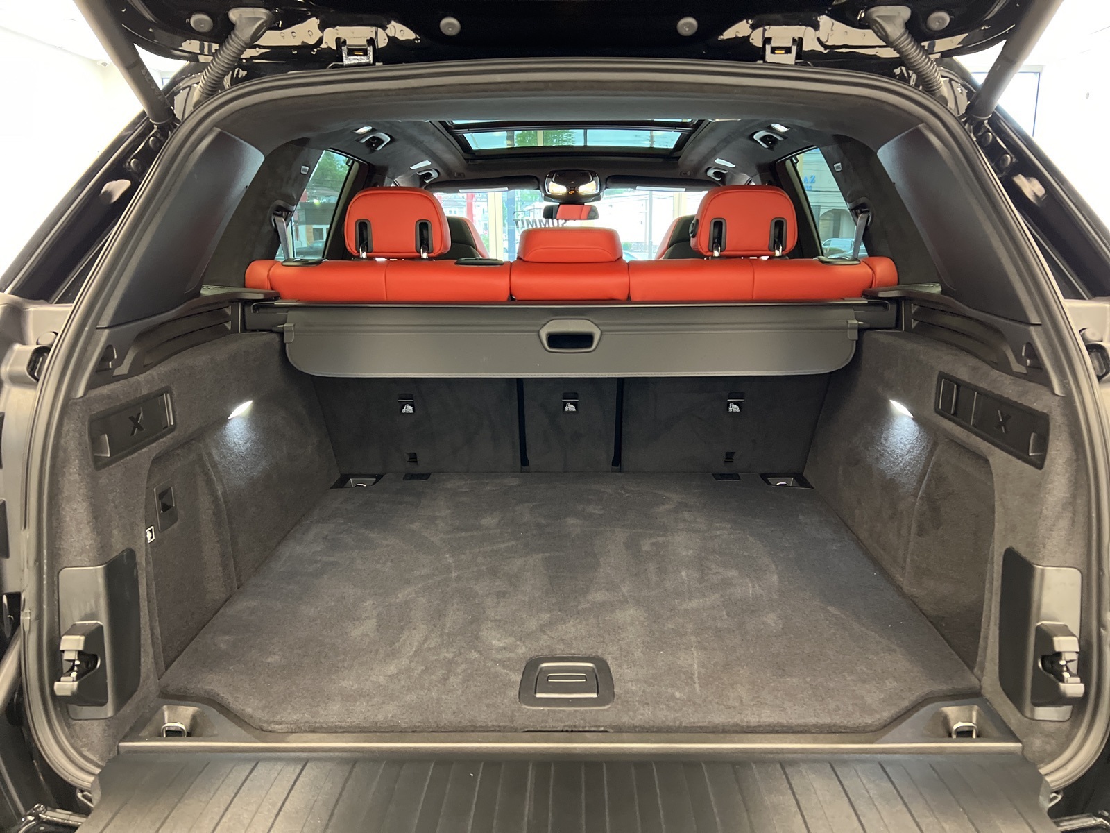 Vehicle image 49 of 72