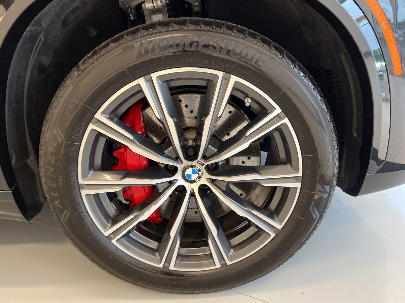 Vehicle image 68 of 72
