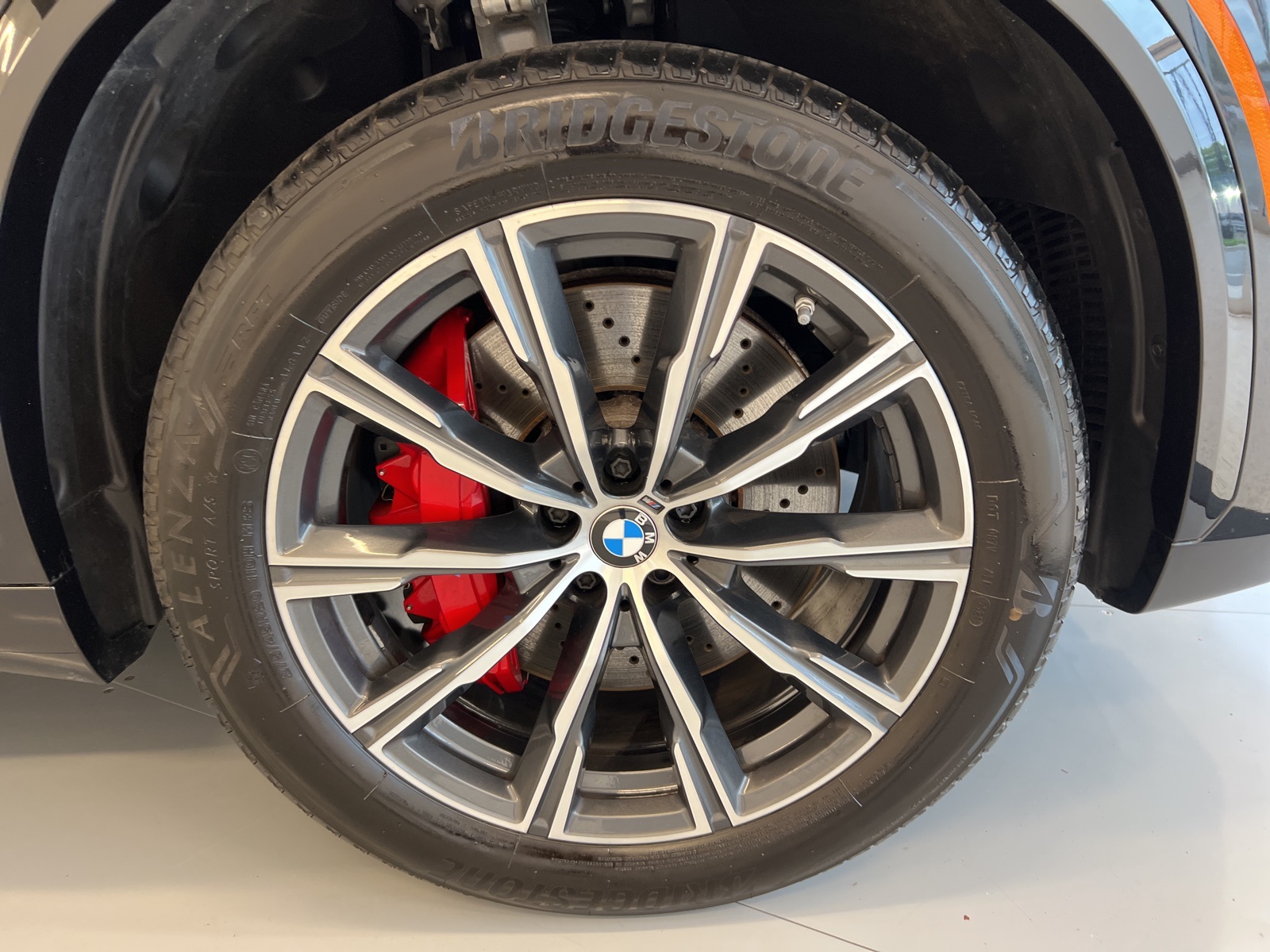 Vehicle image 69 of 72