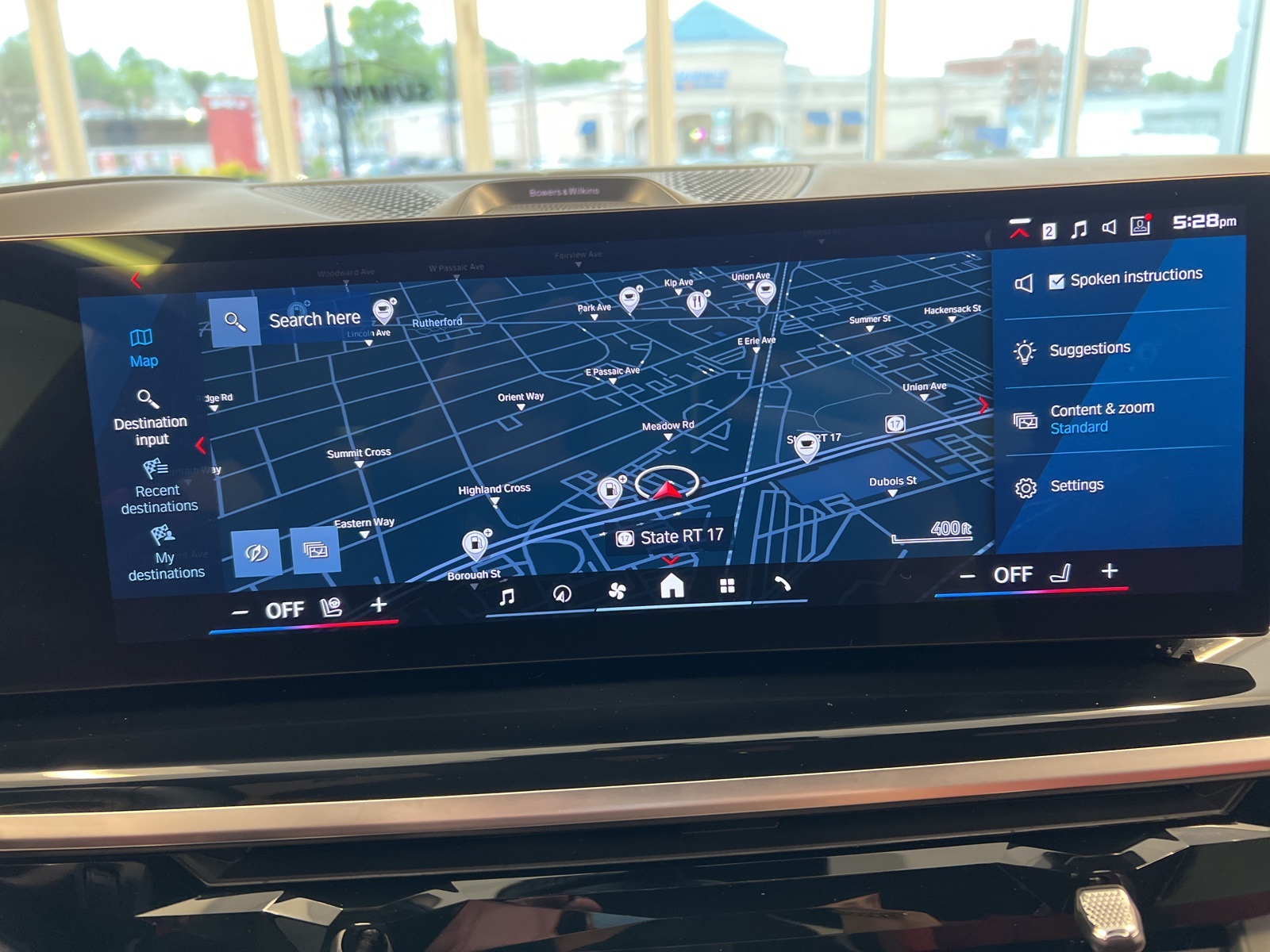 Vehicle image 25 of 72