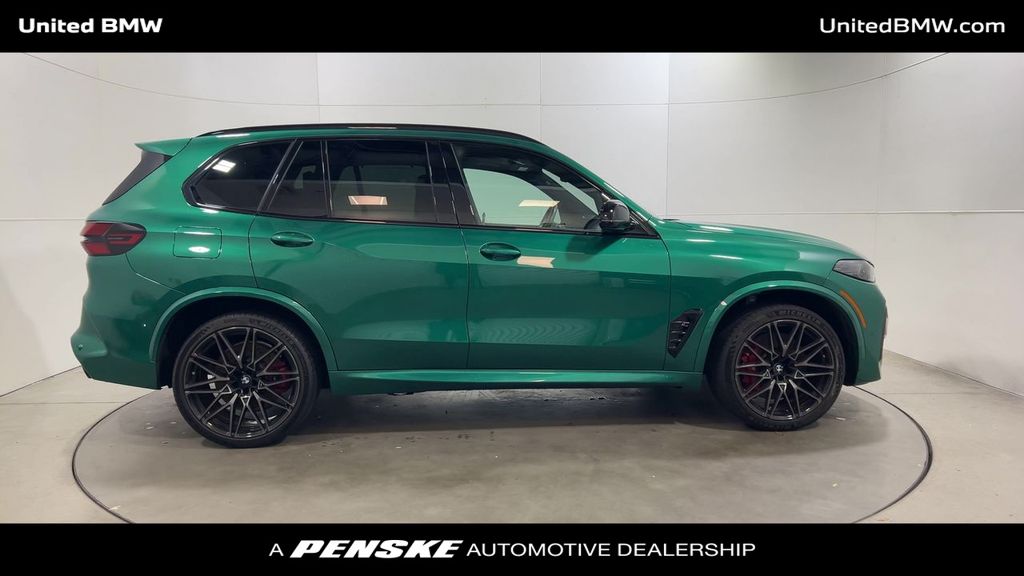 Vehicle image 5 of 23