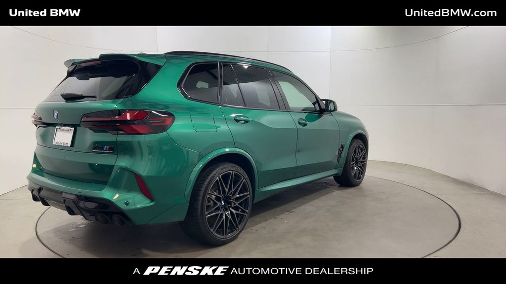 Vehicle image 6 of 23