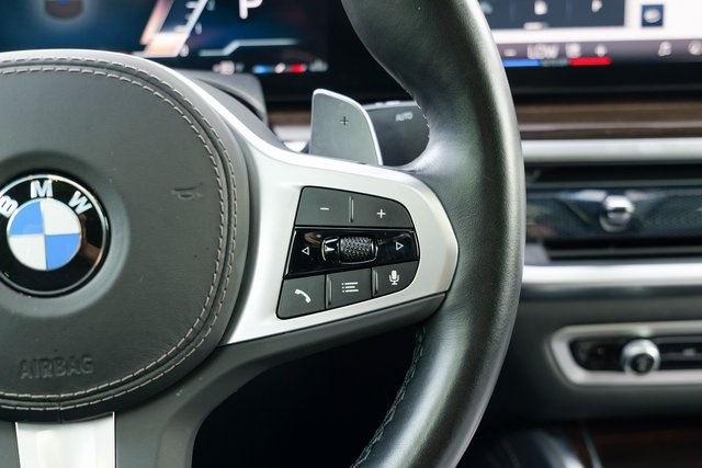 Vehicle image 69 of 70