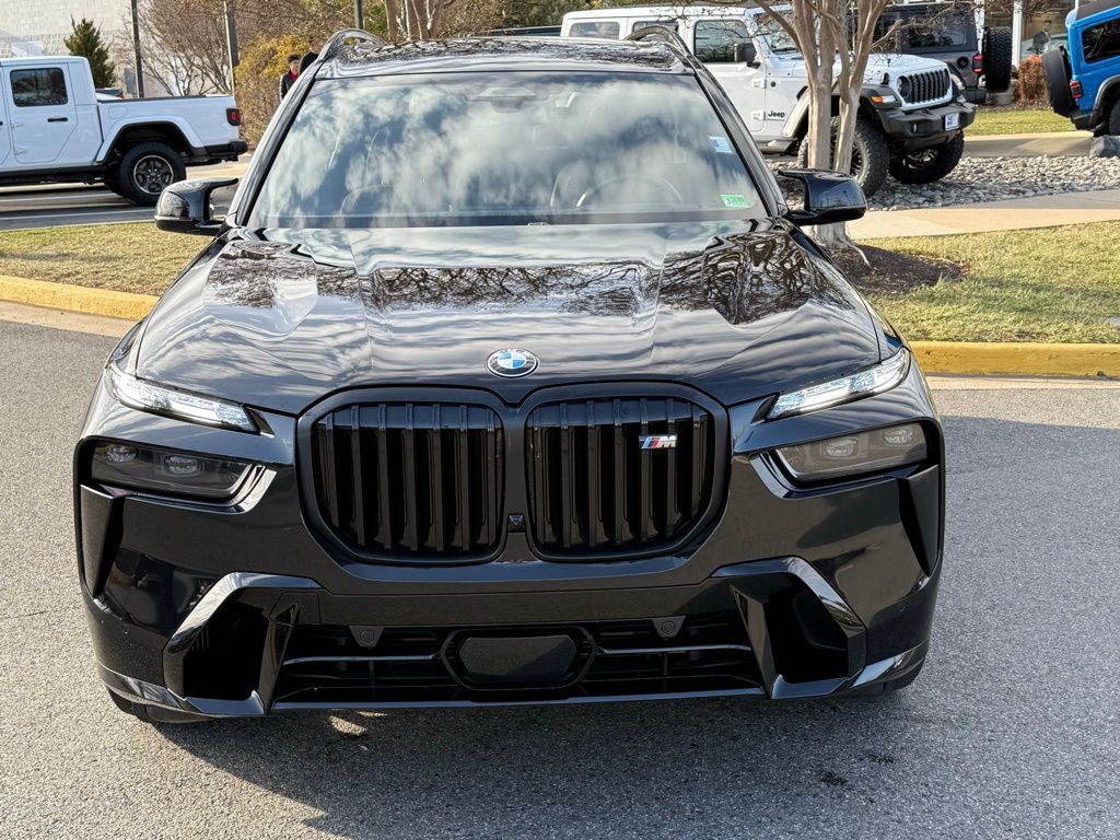 Vehicle image 3 of 37