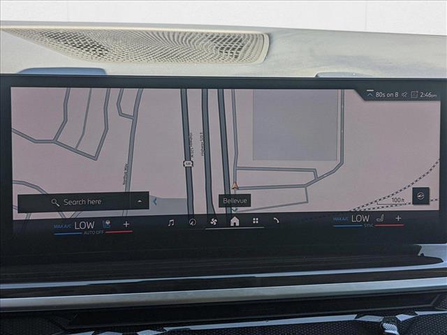Vehicle image 20 of 24