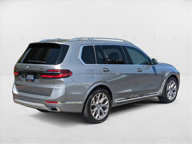 Vehicle image 4 of 24