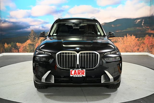 2024 BMW X7 xDrive40i Image 2 of 84