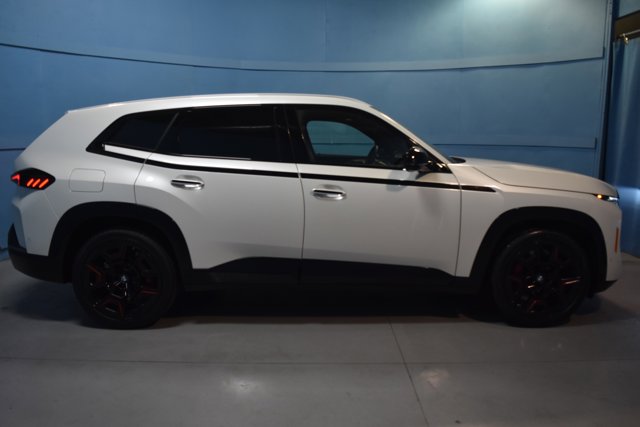 Vehicle image 3 of 30
