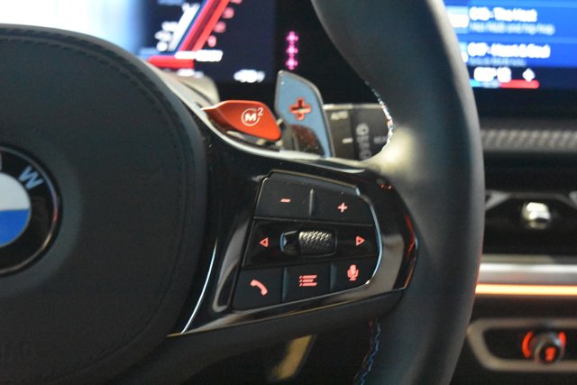 Vehicle image 13 of 30