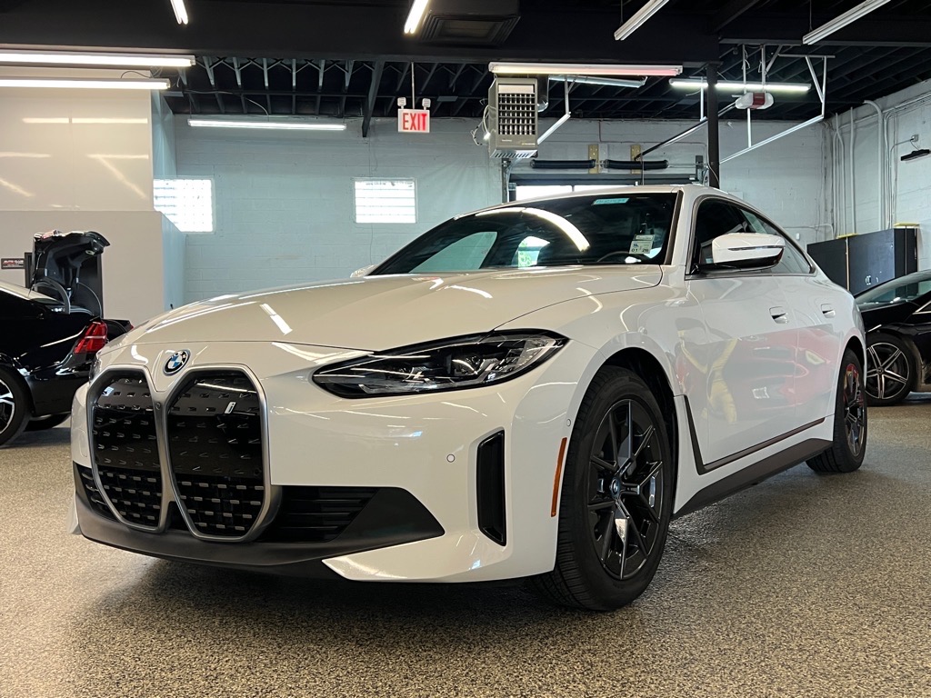 Vehicle image 1 of 25