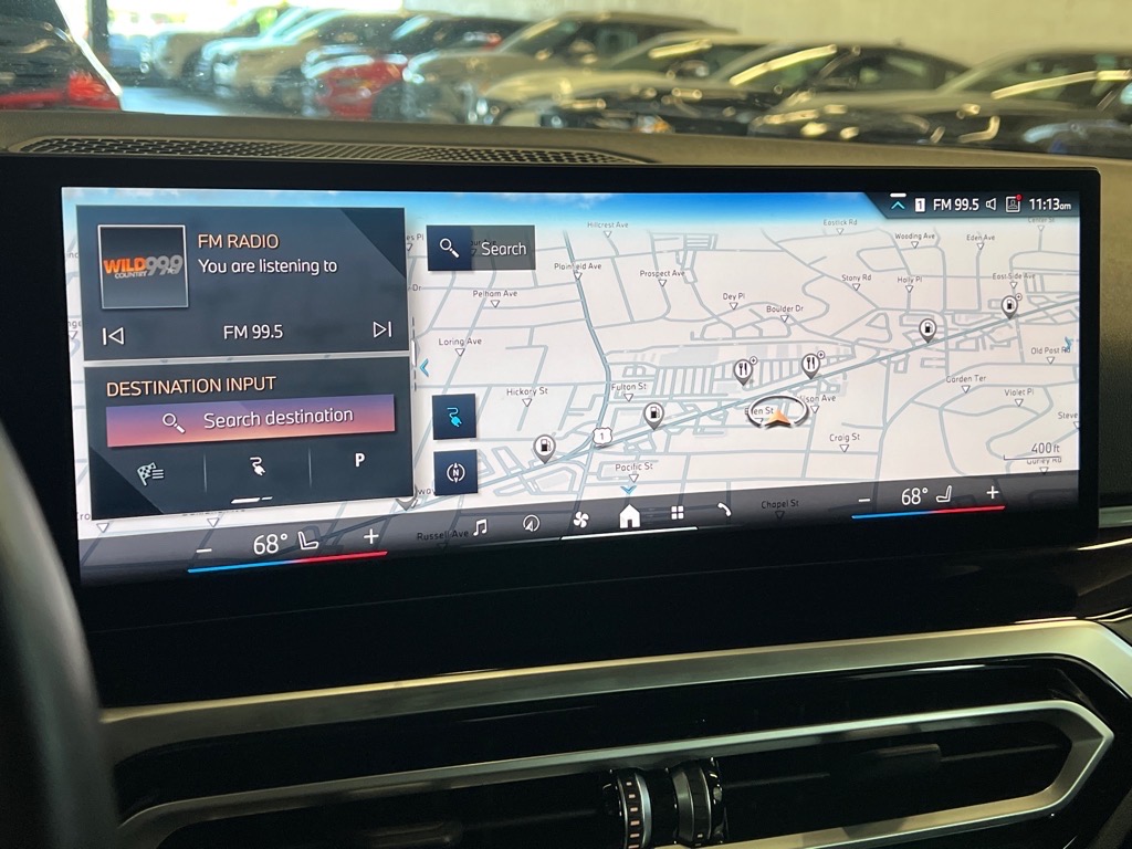 Vehicle image 13 of 25