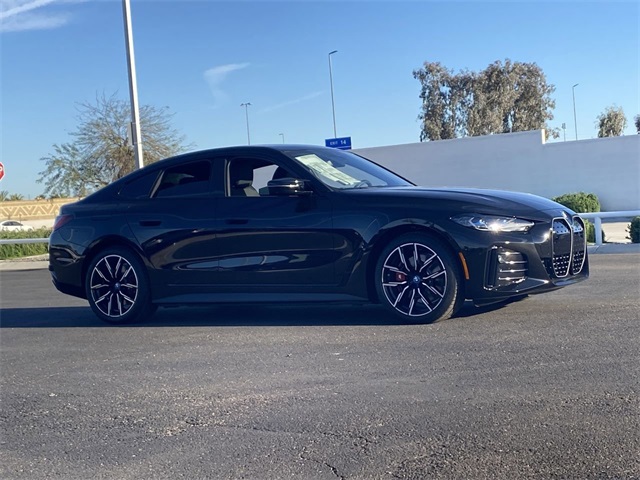Vehicle image 5 of 24
