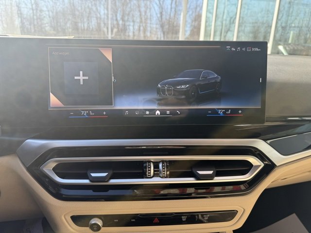 Vehicle image 15 of 15