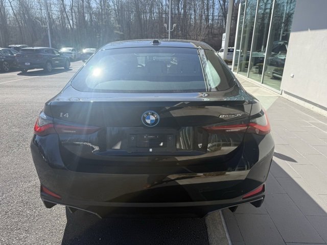 Vehicle image 5 of 15