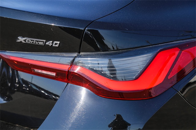 2024 BMW i4 xDrive40 Image 19 of 25