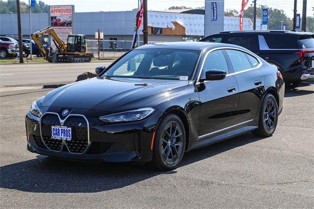 2024 BMW i4 xDrive40 Image 1 of 25