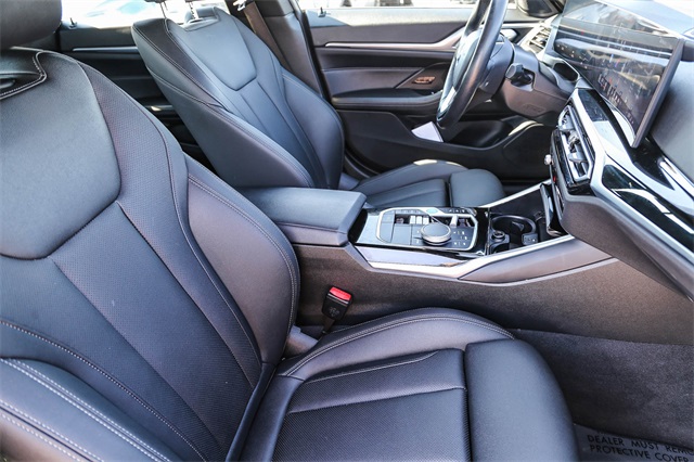 2024 BMW i4 xDrive40 Image 14 of 25