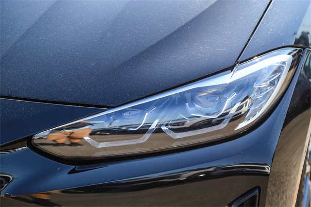2024 BMW i4 xDrive40 Image 23 of 25